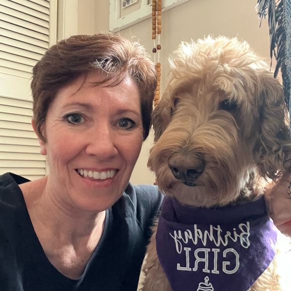 Meet your Posher, Phyllis - Picture 4 of 7